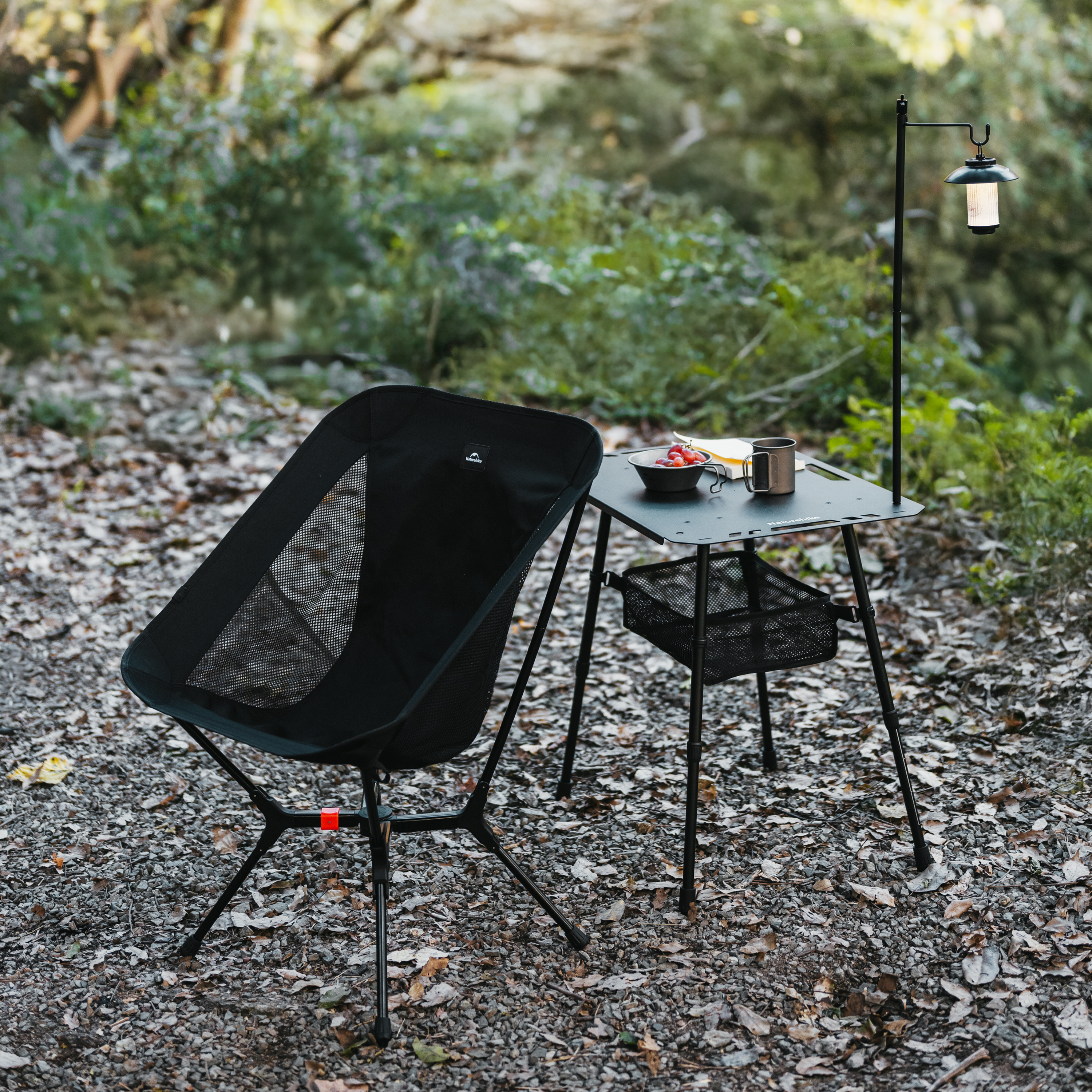Naturehike rýchlorozkladacia ultraľahká stolička Snap 1300g - čierna